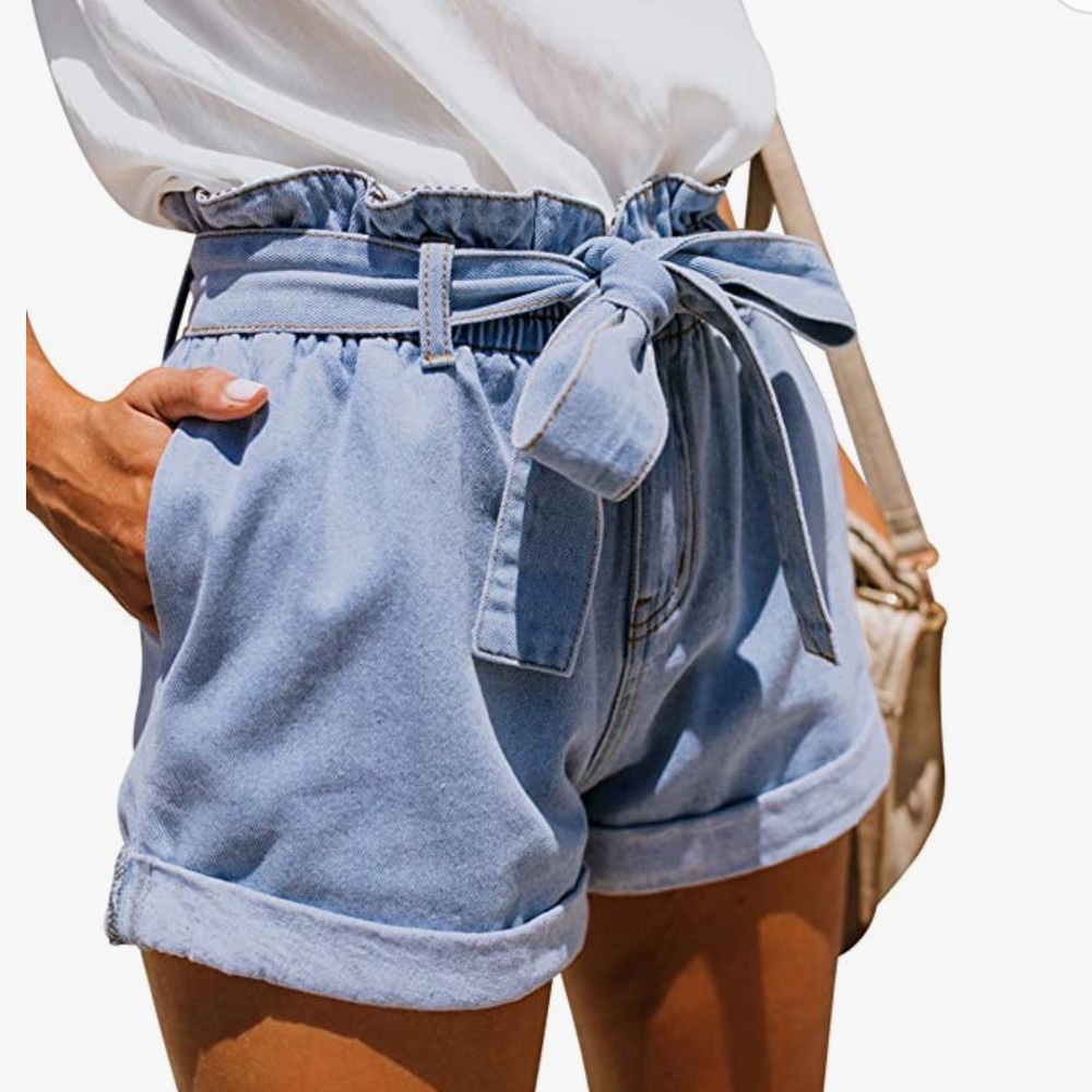 Women’s raw hem demin shorts stretchy paper bag jean shorts with waist tie